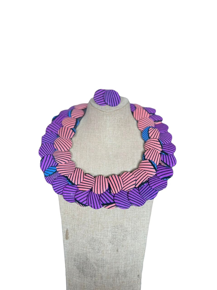 Adugo Buttons Necklace (2 layers)